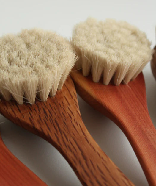 Pareja de Cepillos de madera para masaje facial