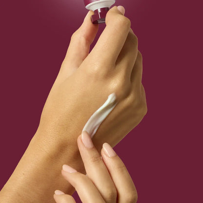 Royal Cherry Hand Cream de Farmasi
